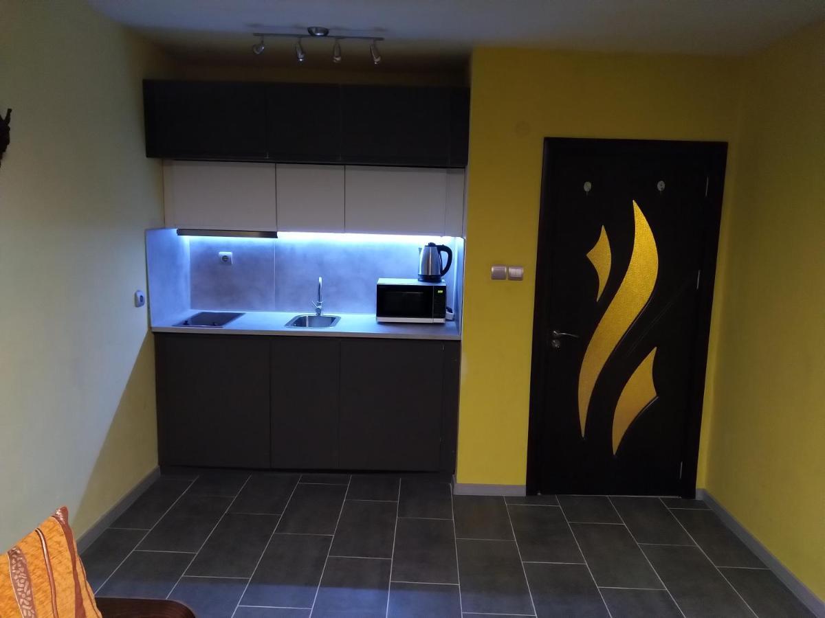 Eli Apartment Burgas Stad Buitenkant foto