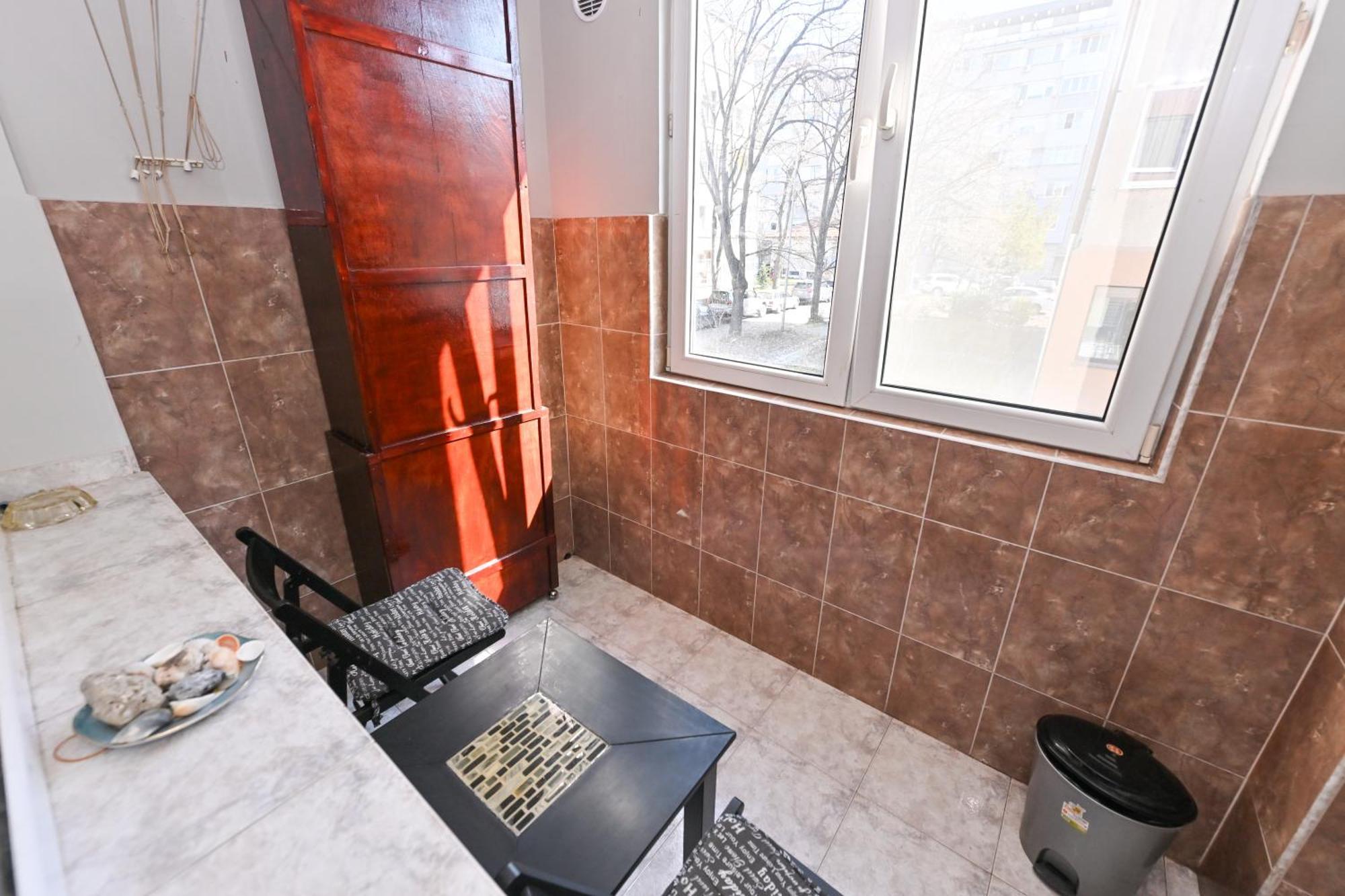 Eli Apartment Burgas Stad Buitenkant foto